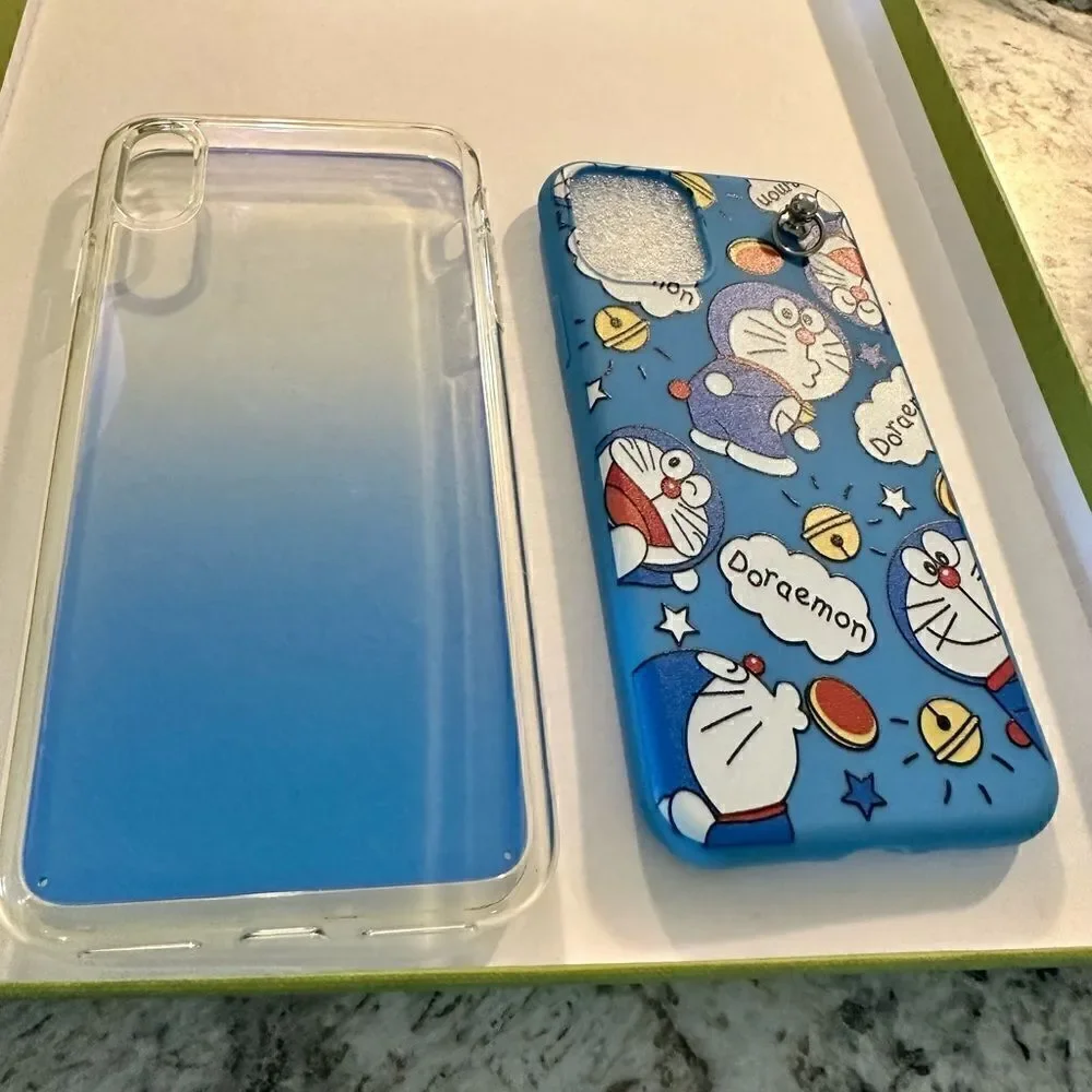 Cel Phone Covers Bundle of 4 Cel phone covers see photos for sizes -size…